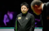 极速电竞比赛-5-2！斯诺克世界大奖赛：两位中国名将晋级4强，吴宜泽斯佳辉败北|张安达|肖国栋|排名赛|赵心童|单杆_新浪体育_新浪新闻