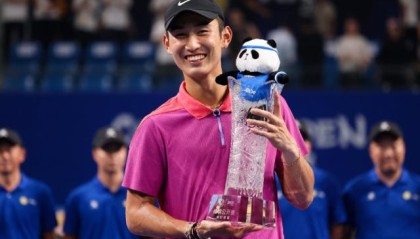 极速电竞网页版-商竣程成都赛梦幻夺首冠 19岁还能带来多少惊喜？