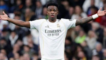 极速电竞网页版-罗马诺：老佛爷一直希望维尼修斯留下，新合同依然摆在桌面上