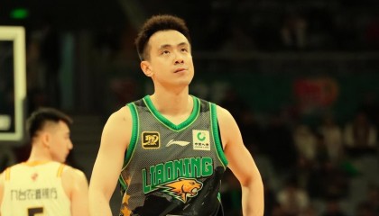 极速电竞比赛-CBA赵子龙狂轰24+3+7+1复出即巅峰！辽篮否极泰来,送给新疆两连败